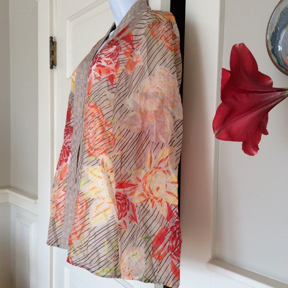 Chico’s sheer silk open weaved ribbon trim top Chicos size 3 or large - Picture 3 of 16